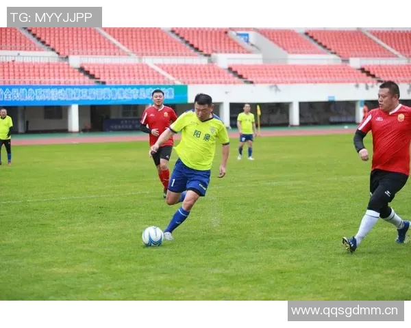足球明星在赛场外的饮料选择与健康饮食的关系探讨